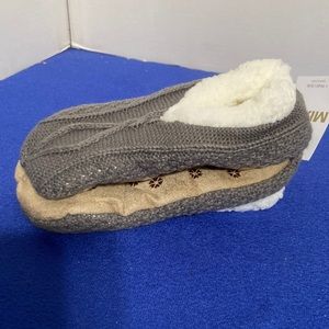 Slipper socks. NWT